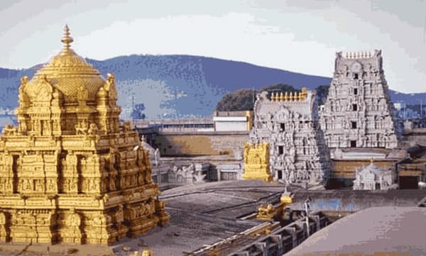 വിശ്വാസത്തിന് കോടികളുടെ കിലുക്കം ; തിരുപ്പതി ക്ഷേത്രത്തില്‍ പുതുവത്സരദിനം മാത്രം വീണത് 7.6 കോടി...!! 