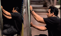 ഓടുന്ന ട്രെയിനിന്റെ സ്‌റ്റെപ്പിലിരുന്ന് സോനൂ സൂദിന്റെ യാത്ര, താരത്തിനെതിരെ രൂക്ഷ വിമര്‍ശനവുമായി ദക്ഷിണ റെയില്‍വേ