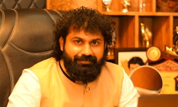 പ്രവീണ്‍റാണ ഒളിച്ചിരുന്നത് സന്യാസി വേഷത്തില്‍ കരിങ്കല്‍ ക്വാറിയില്‍ ; പോലീസ് എത്തിയപ്പോള്‍ പട്ടിയെ അഴിച്ചു വിട്ടു 