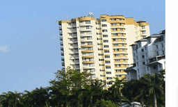 10 മണിയ്ക്ക് ശേഷം ഫ്ളാറ്റില്‍ അതിഥികള്‍ എന്തിനെന്നറിയണം, എതിര്‍ലിംഗത്തില്‍ പെട്ടവര്‍ എത്തരുത്; ഫ്‌ളാറ്റ് അസോസിയേഷന്റെ സദാചാര പോലീസിംഗ്; പരാതിയുമായി 64 കുടുംബങ്ങള്‍