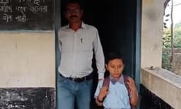 'ഒരു വിദ്യാര്‍ത്ഥിക്കുവേണ്ടി  മാത്രം ഒരു വിദ്യാലയം, ഒരു അധ്യാപകനും': രാവിലെ അസംബ്ലി, ദേശീയ ഗാനം, പിന്നെ പഠനം;  വാര്‍ത്തകളില്‍ ഇടം നേടി ഈ പ്രൈമറി സ്‌കൂള്‍