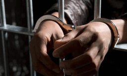 10,000 ഫോണ്‍ നമ്പറുകള്‍, ഫേസ്ബുക്ക് പേജ് , അരിച്ചുപെറുക്കിയിട്ടും കിട്ടിയില്ല ; ഏഴുവര്‍ഷത്തിന് ശേഷം അന്യസംസ്ഥാന തൊഴിലാളികള്‍ക്ക് ഇടയില്‍ നിന്നും പീഡനക്കേസ് പ്രതിയെ പൊക്കി