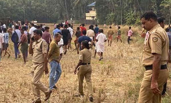 വടക്കാഞ്ചേരി വെടിക്കെട്ട് പുരയില്‍ സ്‌ഫോടനം; ചികിത്സയിലിരുന്നയാള്‍ മരിച്ചു
