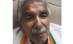 ഉമ്മന്‍ചാണ്ടിയുടെ ചികിത്സാവിവരങ്ങള്‍ കോണ്‍ഗ്രസിലെ മുതിര്‍ന്ന നേതാക്കള്‍ അറിയുന്നുണ്ട് ; ഇപ്പോഴത്തെ വിവാദം അനാവശ്യമെന്ന് മകന്‍