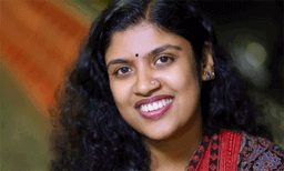  ദിവസവാടക 6490 രൂപയ്ക്ക് നക്ഷത്ര ഹോട്ടലില്‍ രണ്ടുവര്‍ഷം താമസിച്ചു,  ; ചിന്താജറോമിനെതിരേ യൂത്ത് കോണ്‍ഗ്രസ് ; സാമ്പത്തിക സ്രോതസ് അന്വേഷിക്കണമെന്ന് ആവശ്യം