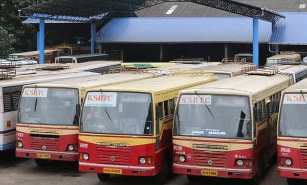 ഈ വര്‍ഷത്തെ പ്രണയ ദിന യാത്ര ആനവണ്ടിയിലാക്കിയാലോ.. 