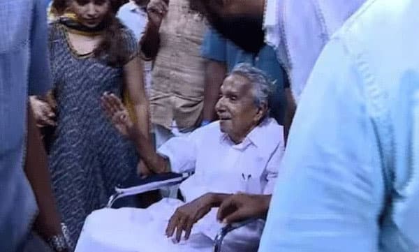 വിവാദങ്ങള്‍ക്കു അടിസ്ഥാനമില്ലെന്ന് ഉമ്മന്‍ചാണ്ടി; തുടര്‍ ചികിത്സയ്ക്കായി ബാംഗ്ലൂരിലേക്കു ​കൊണ്ടുപോയി
