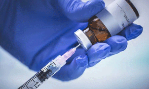 കാരുണ്യ ഫാര്‍മസി വഴി ടൈഫോയ്ഡ് വാക്‌സിന്‍