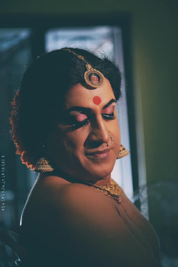 അണിയറയിലെ ജീവിതം, അരങ്ങിലെ നടനകാന്തി