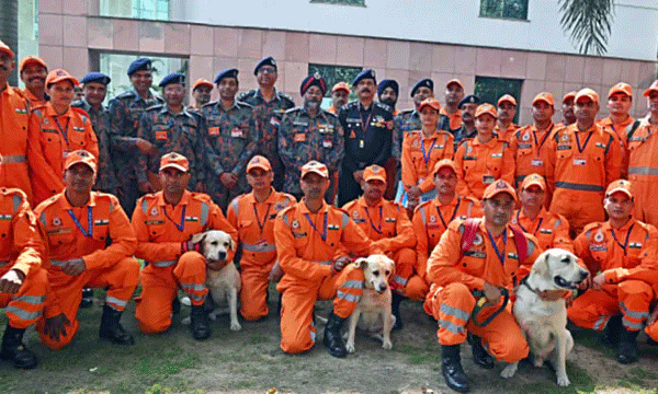 കുളിക്കാതെ പത്തു ദിവസം; തുര്‍ക്കിയില്‍ നിന്നും ഇന്ത്യന്‍ സംഘം തിരിച്ചെത്തി ; ഒറ്റരാത്രികൊണ്ട് കൈകാര്യം ചെയ്തത് 140 പാസ്‌പോര്‍ട്ട്  
