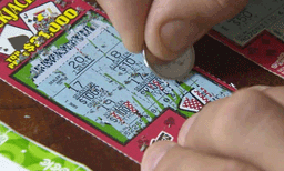 50  വര്‍ഷമായി ലോട്ടറി എടുക്കുന്നു ; ഒടുവില്‍ ഭാഗ്യം തുണച്ചത് 80 ാം പിറന്നാള്‍ ദിനത്തില്‍ ; 60 ലക്ഷത്തിനു മുകളില്‍  ഇന്ത്യന്‍ രൂപ