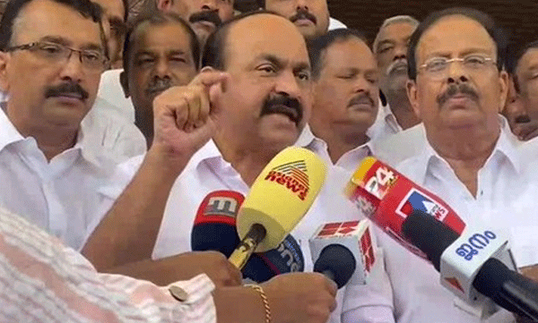 നിയമസഭ ചേരുന്നത് ബജറ്റ് പാസ്സാക്കാന്‍ ; ശിവശങ്കറിനു പിന്നാലെ രവീന്ദ്രനും കുരുക്ക് ​‍; സര്‍ക്കാരിനെ പൊരിക്കാന്‍ പ്രതിപക്ഷം