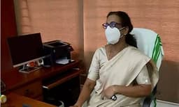 സിസ തോമസിനെ തിരുവനന്തപുരത്ത് തന്നെ നിയമിക്കണം​‍; അഡ്മിനിസ്ട്രേറ്റീവ് ട്രിബ്യൂണൽ