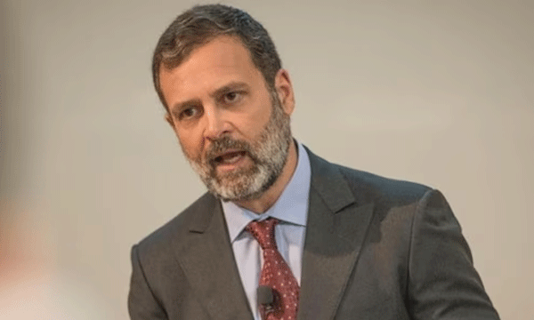 ഇന്ത്യയില്‍ ജനാധിപത്യം ആക്രമിക്കപ്പെടുകയാണ്, എല്ലാ രാഷ്ട്രീയക്കാരും സര്‍ക്കാരിന്റെ ചാരപ്പണിയ്ക്ക് ഇരയാകുന്നെന്നും രാഹുല്‍