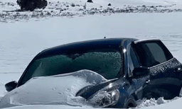 ഒരാഴ്ചയോളം മഞ്ഞ് വീഴ്ചയില്‍  കുടുങ്ങി  81 വയസുകാരന്‍

