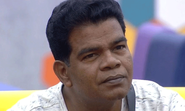 വൃക്കകള്‍ തകരാറിലായി തമിഴ്‌സിനിമയിലെ സൂപ്പര്‍വില്ലന്‍ ആശുപത്രിയില്‍ ; ബന്ധു വിഷം നല്‍കി ചെയ്ത പണിയെന്ന് താരം 