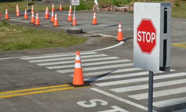ഇനി ഓട്ടോമാറ്റിക്, ഇലക്ട്രിക് വാഹനങ്ങള്‍ ഡ്രൈവിങ് ടെസ്റ്റിന് ഓടിക്കാം