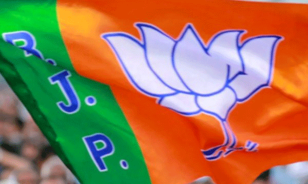 മദ്ധ്യമേഖലയിലെ ക്രൈസ്തവരുടെ പുതിയ രാഷ്ട്രീയപാര്‍ട്ടി ഉണ്ടാക്കും ; അതിനെ എന്‍ഡിഎയുടെ ഭാഗമാക്കും ; കേരളം പിടിക്കാന്‍ അണിയറയില്‍ തന്ത്രങ്ങള്‍ മെനഞ്ഞ് ബിജെപി 