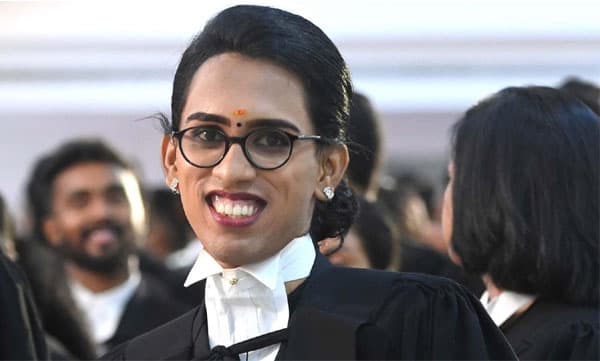 സംസ്ഥാനത്തെ ആദ്യ ട്രാന്‍സ്‌ജെന്‍ഡര്‍ അഭിഭാഷകയായി പത്മ ലക്ഷ്മി


