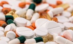 രാജ്യത്ത് വീണ്ടും കോവിഡ്;  ആന്റിബയോട്ടിക്കുകളുടെ ഉപയോഗത്തില്‍ കര്‍ശന നിയന്ത്രിക്കണം വേണം: ഐ.സി.എം.ആര്‍

