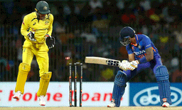 സച്ചിനും തുടര്‍ച്ചയായി  മൂന്ന് ​തവണ ഡക്കായി, അതും ആദ്യ സെഞ്ച്വറി നേടിയ ശേഷം  ; പക്ഷേ ഈ നാണക്കേട് സൂര്യകുമാറിന് മാത്രം