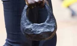 ഉല്‍ക്കാശിലകൊണ്ട് ബാഗ് ; വിപണിയില്‍ ഇവയുടെ വില 35.51  ലക്ഷം