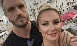 ഭര്‍ത്താവിന് സ്ത്രീകളെ ഒപ്പിച്ചു കൊടുക്കുന്ന ഭാര്യ ; ജോണിന് ആര്‍ക്കൊപ്പം വേണമെങ്കിലും കിടപ്പറ പങ്കിടാം ; മോണിക്കയ്ക്ക് പ്രശ്‌നമേയല്ല...! 