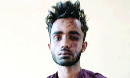 ട്രെയിന്‍ തീവയ്പ്പ് കേസില്‍ തീവ്രവാദ സ്വഭാവം കണ്ടെത്താനാതെ പോലീസ് ; ഡല്‍ഹിയില്‍നിന്ന് ഷൊര്‍ണൂരിലെത്തിയ ഷാരൂഖ് ട്രെയിനില്‍ കയറുന്നത് വരെ എന്തു ചെയ്യുകയായിരുന്നു? 