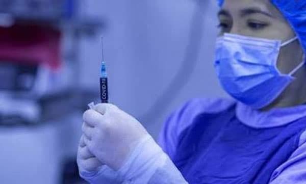 രാജ്യത്ത് വീണ്ടും കൊവിഡ് വര്‍ധനവ് മൂന്ന് സംസ്ഥാനങ്ങള്‍ വീണ്ടും മാസ്‌ക് നിര്‍ബന്ധമാക്കി
