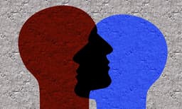 പെട്ടെന്ന് ആക്രമണം നടത്തി ജനങ്ങളില്‍ ''സൈക്കോളജിക്കല്‍ ട്രോമ'' സൃഷ്ടിക്കും; പോപ്പുലര്‍ ഫ്രണ്ടിന്റെ ചെറുഗ്രൂപ്പുകളെ നിരീക്ഷിക്കാന്‍ കേന്ദ്ര ഇന്റലിജന്‍സ് നിര്‍ദേശം 