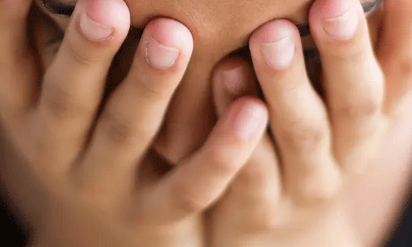 പറയുന്ന ആദര്‍ശത്തിനു യാതൊരു വിലയും കല്‍പ്പിക്കാത്തയാള്‍ ; ഡിവൈഎഫ്‌ഐ നേതാവിനെതിരേ യുവതിയുടെ ആത്മഹത്യാകുറിപ്പ്; വിവാഹ വാഗ്ദാനം നല്‍കി ലൈംഗികമായി ഉപയോഗിച്ചു