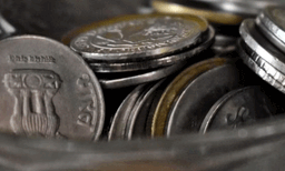 ഷിര്‍ദ്ദിസായി ക്ഷേത്രത്തിലെ കാണിക്ക ഇനി വേണ്ട ; കര്‍ശന നിലപാട് എടുത്ത് നാസിക്കിലെ ബാങ്കുകള്‍; തീരുമാനത്തിന് പിന്നില്‍ ഈ കാരണം