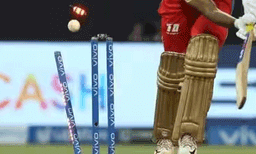 ഐപിഎല്ലില്‍ ഒരു പന്തെറിയുമ്പോള്‍ വീഴുന്നത് 49 ലക്ഷം രൂപ...!! ഇന്ത്യന്‍ ക്രിക്കറ്റ്​ഭ്രാന്തിന് മുന്നില്‍ ഇപിഎല്ലും തോറ്റു, മുന്നിലുള്ളത് എന്‍ബിഎ മാത്രം 