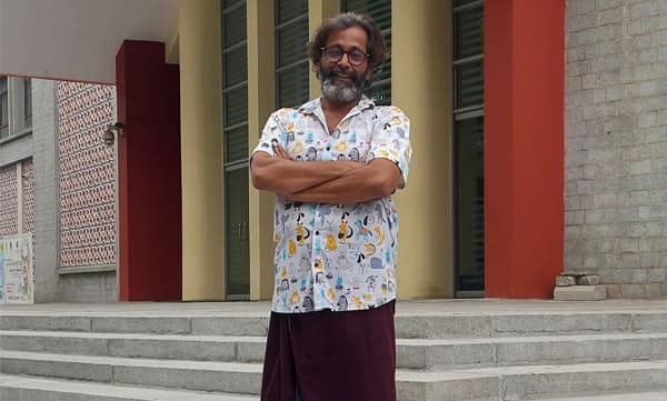 ഞാനൊരു നാടകനടന്‍ മാത്രമാണെങ്കില്‍ എന്നെയാരും ഇന്റര്‍വ്യൂ ചെയ്യില്ലല്ലോ- രാജേഷ് ശര്‍മ്മ