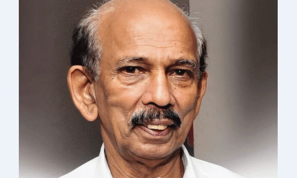 ‘‘കല്ലായിയിലെ തടിപ്പണിക്കാരന് ഇതുതന്നെ ആര്‍ഭാടമാണ്,  സിനിമ എന്നെ വേണ്ടെന്ന് പറഞ്ഞ് താഴെനിര്‍ത്തുന്നതെന്നെന്നറിയില്ല’’ മാമുക്കോയ എപ്പോഴും സാധാരണക്കാരന്‍