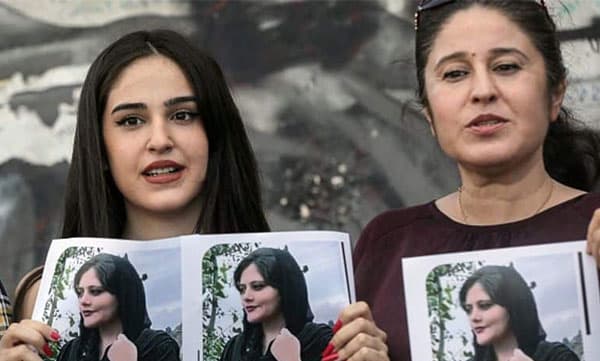 ഹിജാബ് വിരുദ്ധ പ്രക്ഷോഭം; രാജ്യത്തെ പ്രശസ്തരെ ഇറാനിയന്‍ സര്‍ക്കാര്‍ ലക്ഷ്യം വച്ചിരുന്നെന്ന് വെളിപ്പെടുത്തല്‍
