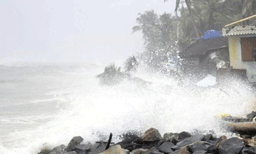 മത്സ്യബന്ധനത്തിനായി കേരള, കർണാടക, ലക്ഷദ്വീപ് തീരങ്ങളിൽ പോകരു​​തെന്ന് കേന്ദ്ര കാലാവസ്ഥ വകുപ്പിന്റെ മുന്നറിയിപ്പ്