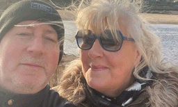 അവന്റെ വിവാഹാലോചനയ്ക്ക് വേണ്ടി കാത്തിരുന്നത് 35 വര്‍ഷം ; മുത്തശ്ശി ആന്‍ഡ്രിയ മുറേ 60 ാം വയസ്സില്‍ വധുവാകുന്നു...!!