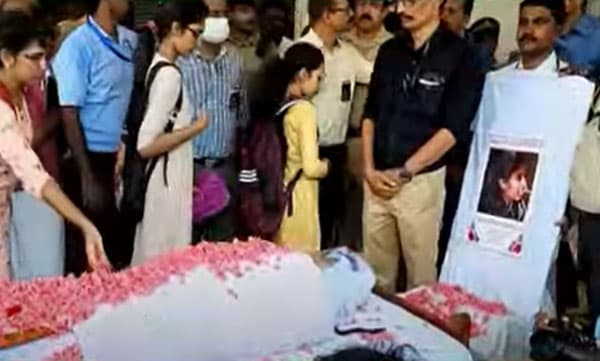 
ഡോ. വന്ദന ദാസിന് മെഡിക്കല്‍ കോളജില്‍ അന്ത്യാഞ്ജലി