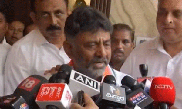 കർണാടക നിയമസഭാ കക്ഷിയോഗം: കേന്ദ്ര നിരീക്ഷകരെ പ്രഖ്യാപിച്ച് എഐസിസി
