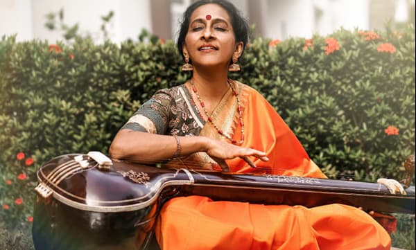 നിങ്ങളുടെ പ്രാര്‍ത്ഥനകള്‍ ഫലം കണ്ടു, ഞാന്‍ ജീവിതത്തിലേക്ക് മടങ്ങി വരുകയാണ്: ബോംബെ ജയശ്രീ
