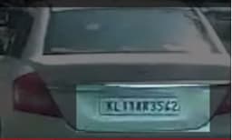 രോഗിയുമായി പോയ ആംബുലന്‍സിനു മുന്നില്‍ മാര്‍ഗതടസ്സം സൃഷ്ടിച്ച് കാര്‍; ഉടമയ്ക്ക് നോട്ടീസ് 