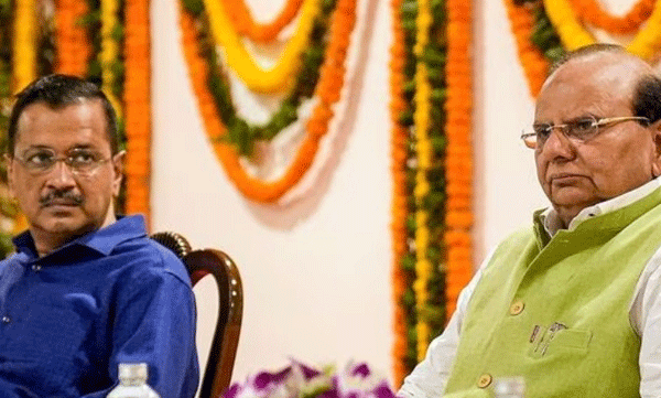 ഡൽഹി സർക്കാരിന്റെ അധികാരങ്ങൾ വെട്ടികുറയ്ക്കാൻ ഓർഡിനൻസ് ഇറക്കി കേന്ദ്രം  ; പ്രതിഷേധവുമായി ആം ആദ്മി 