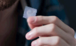 നെതര്‍ലന്റില്‍ നിന്നും തപാല്‍ വഴി മൂന്ന് ലക്ഷത്തി​ന്റെ ലഹരി സ്റ്റാംപ് വന്നത് കണ്ണൂരില്‍ ; എല്‍എസ്ഡി വരുത്തിച്ചത് ഡാര്‍ക്ക് വെബ്സൈറ്റ് വഴി 