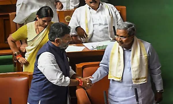 സിദ്ധരാമയ്യയ്ക്ക് ധനകാര്യം, ഡികെയ്ക്ക് ബംഗലൂരു വികസനം, പരമേശ്വരയ്ക്ക് ആഭ്യന്തരം