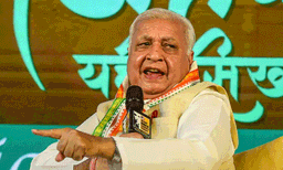 ഗവര്‍ണര്‍- സര്‍ക്കാര്‍ തര്‍ക്കം തുടരുന്നു ; ഒമ്പതു സര്‍വകലാശാലകളില്‍ സ്ഥിരം വൈസ് ചാന്‍സലര്‍മാരില്ല ; എം.ജി.യിലെ വി.സി. പുനര്‍നിയമന ത്തില്‍ ഗവര്‍ണര്‍ നിയമോപദേശം തേടി  