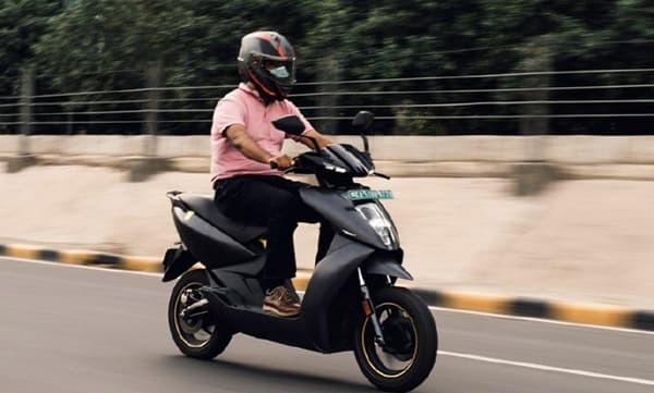 ഉപയോക്താക്കള്‍ക്ക് അഞ്ച് വര്‍ഷത്തെ ലോണ്‍ സൗകര്യവുമായി ഏഥര്‍ ഇലക്ട്രിക് 
