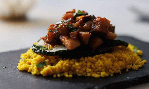 ജോലി തരാം പക്ഷേ ഓഫീസ് പരിസരത്ത് സസ്യാഹാരം മാത്രമേ കഴിക്കാവൂ;  ഉദ്യോഗാര്‍ത്ഥികളോട് വിചിത്ര ആവശ്യം ഉന്നയിച്ച് കമ്പനി