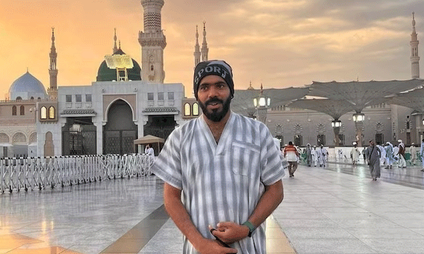 370 ദിവസം കൊണ്ട് നടന്നു തീര്‍ത്തത് 8,600 കിലോമീറ്റര്‍ ; മലപ്പുറംകാരന്റെ വാളാഞ്ചേരിയില്‍ നിന്നും മെക്കയിലേക്കുള്ള തീര്‍ത്ഥയാത്ര ഇതിഹാസം 