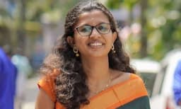 അട്ടപ്പാടിയില്‍ അഭിമുഖത്തിനു വിദ്യ എത്തിയത് വെള്ള സ്വിഫ്റ്റ് കാറില്‍, കൂടെ മറ്റൊരാളും; സിസിടിവി ദൃശ്യങ്ങള്‍ ലഭിച്ചു
